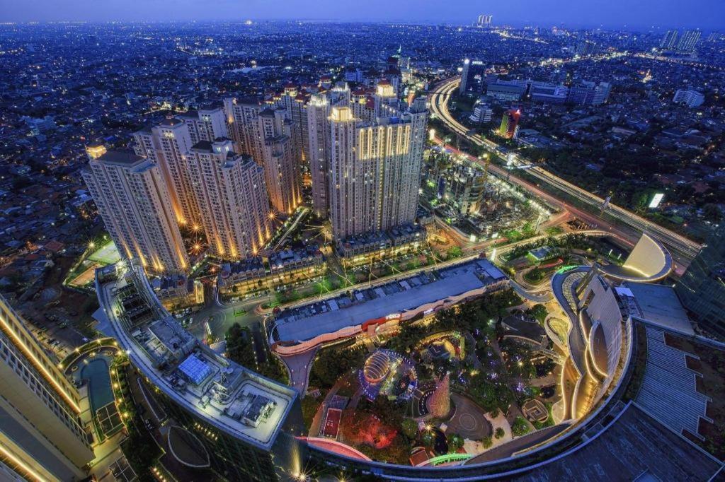 108 Hotel By Him Jakarta Buitenkant foto